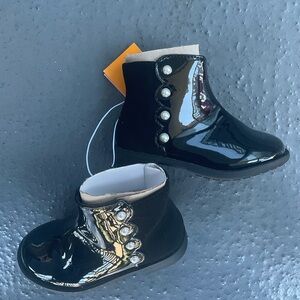 Gymboree Patent Leather Pearl Boots- NWT